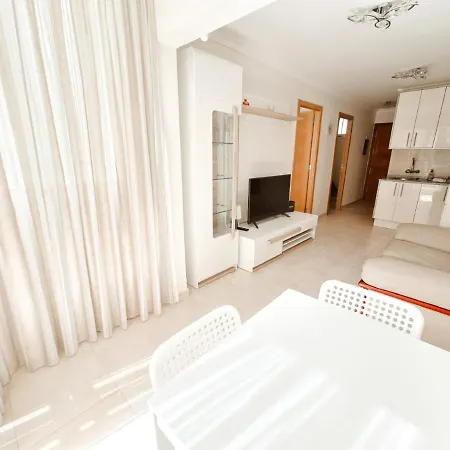 Aura Плая-де-лас-Америкас